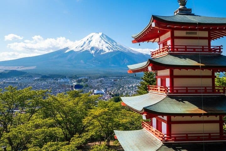 Tokyo 10-Hour Mt. Fuji, Oshino Hakkai & Outlets/Hot Spring Tour