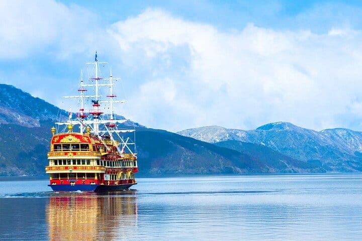 Tokyo 10-Hour Mt. Fuji & Hakone Lake Ashi Cruise & Ropeway Tour