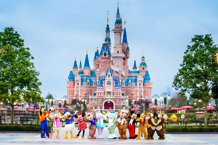 Индивидуальный трансфер из/в аэропорт SHA в Shanghai Disney Resort
